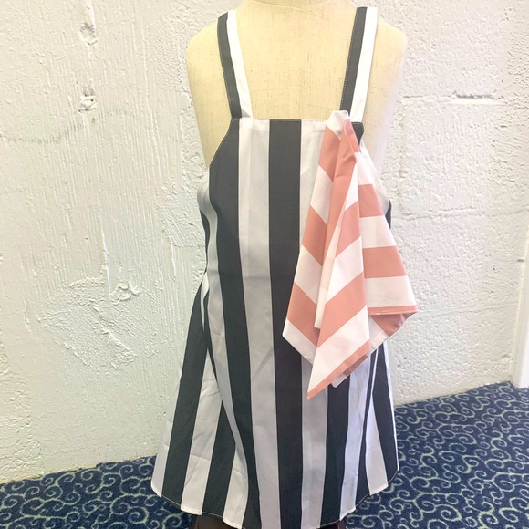 Wolf & Rita surreal dress with stripes - Picture 1 of 3